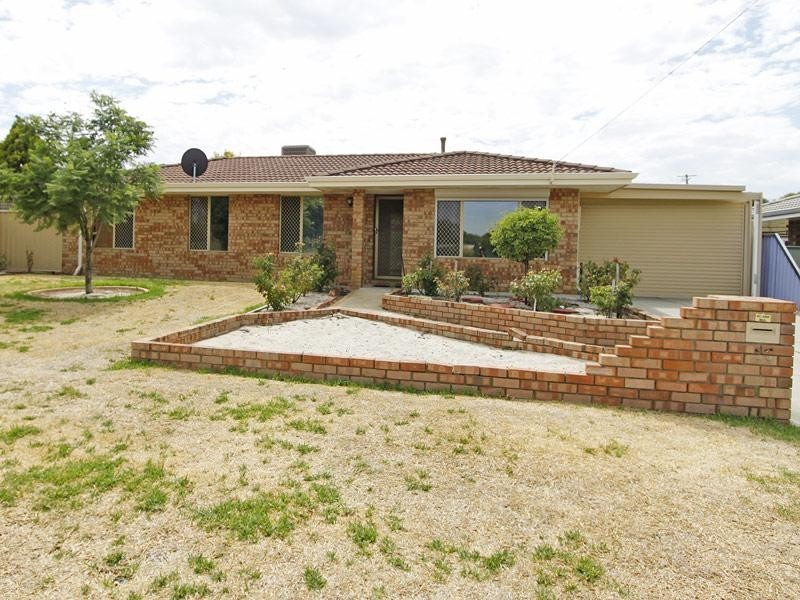 45 Mandarin Way, Seville Grove WA 6112