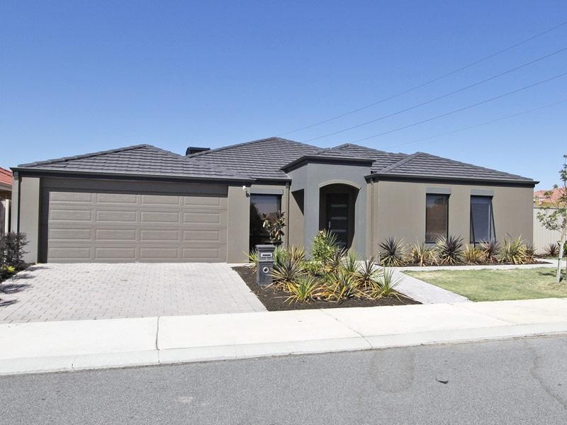 1 Sandmartin Drive, Southern River WA 6110