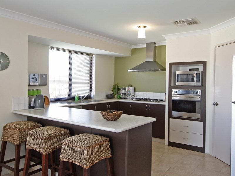 1 Sandmartin Drive, Southern River WA 6110