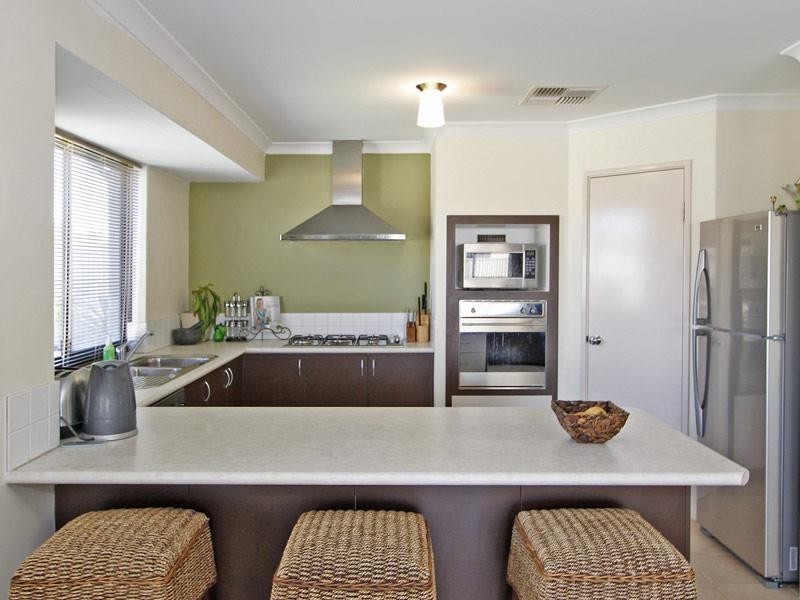 1 Sandmartin Drive, Southern River WA 6110