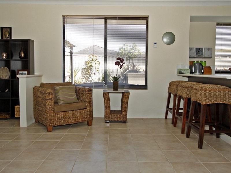 1 Sandmartin Drive, Southern River WA 6110