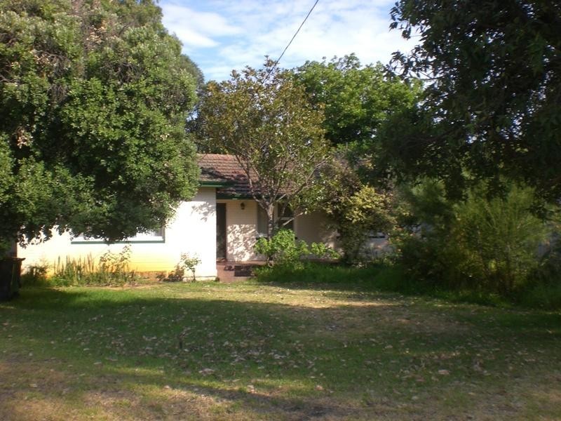 55 Eileen Street, Gosnells WA 6110