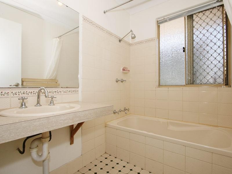 47 Nyandi Court, Thornlie WA 6108