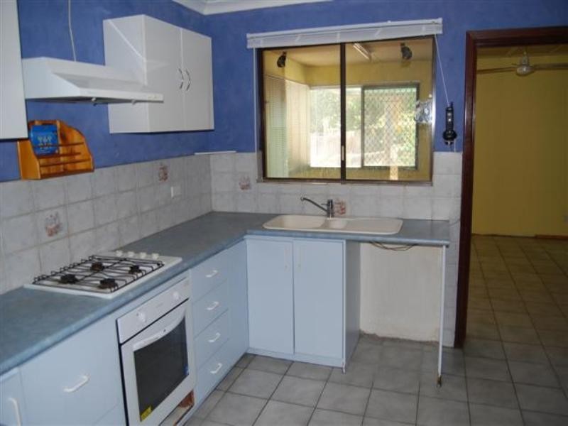 14 Lyminge Street, Gosnells WA 6110