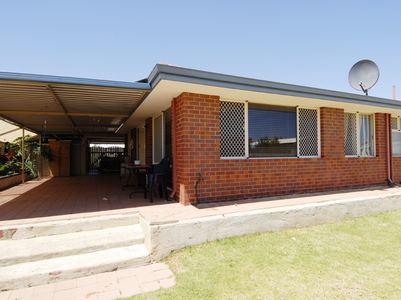 78 Lauterbach Drive, Gosnells WA 6110