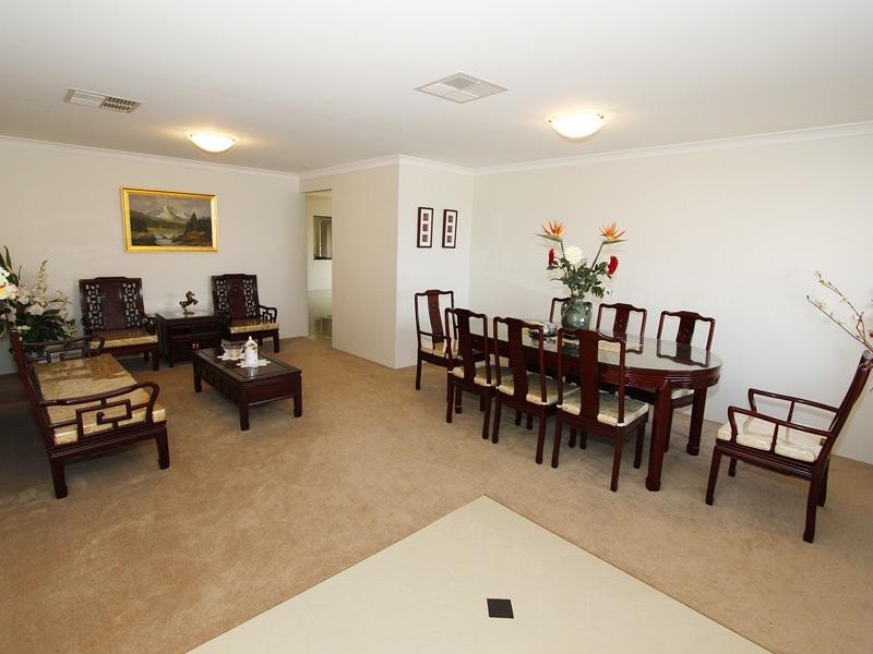 61 Froudist Circle, Southern River WA 6110