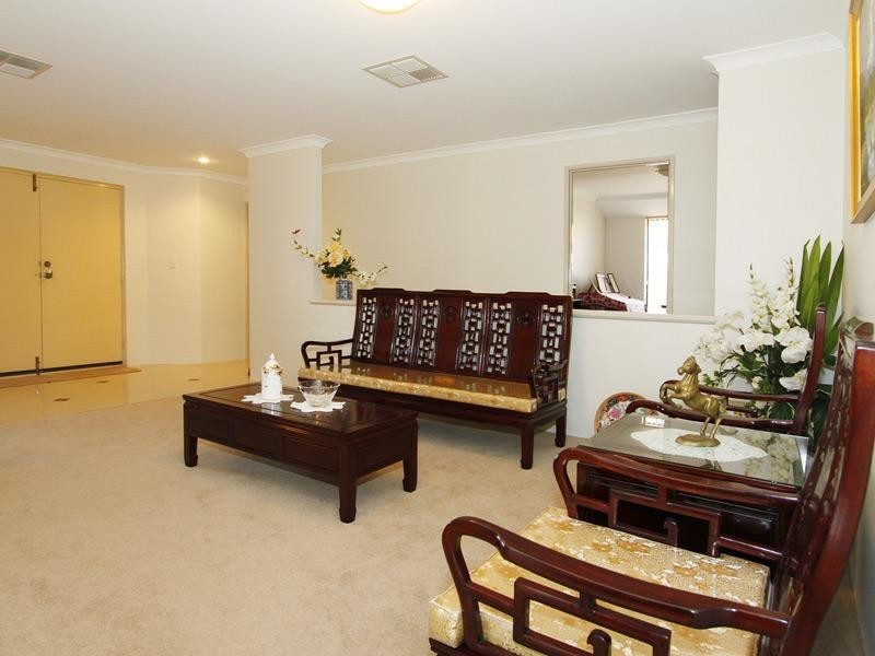 61 Froudist Circle, Southern River WA 6110