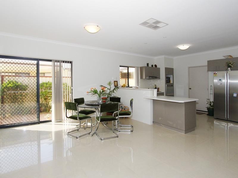 61 Froudist Circle, Southern River WA 6110