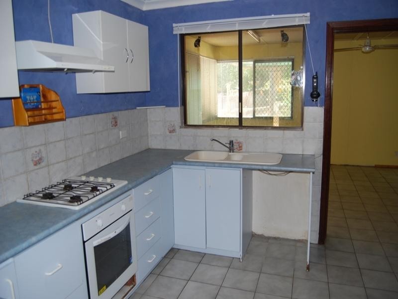 14 Lyminge Street, Gosnells WA 6110