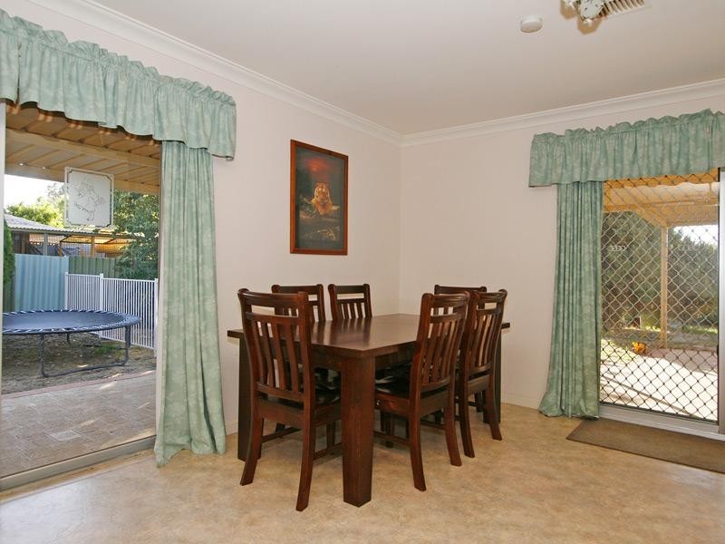 9 Cowan Street, Armadale WA 6112