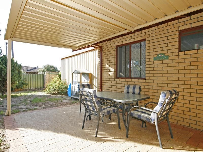 9 Cowan Street, Armadale WA 6112