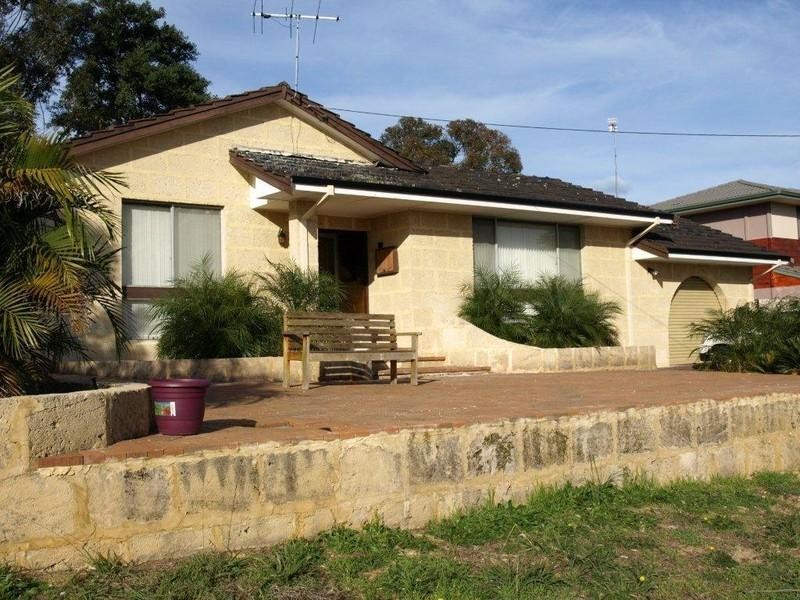 23 Merilee Terrace, Kelmscott WA 6111