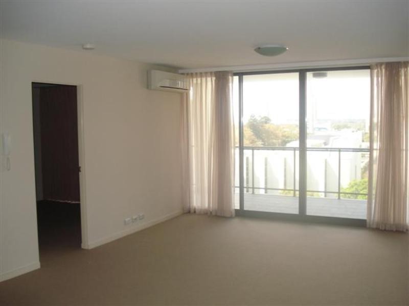 61/118 Adelaide Terrace, East Perth WA 6004