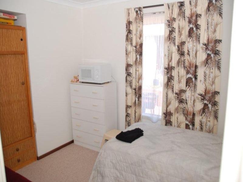 27 Hannan Place, Huntingdale WA 6110