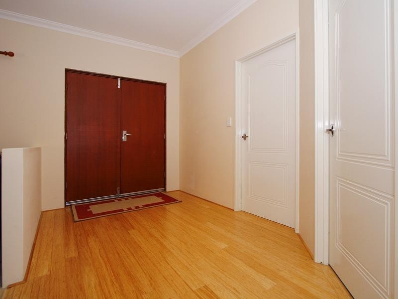 18 Henty Lookout, Roleystone WA 6111