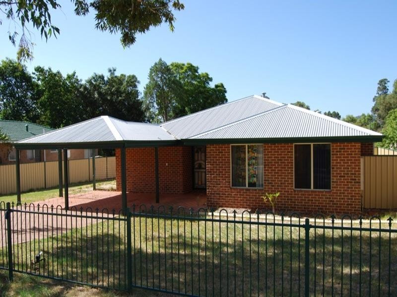 102A James Street, Gosnells WA 6110