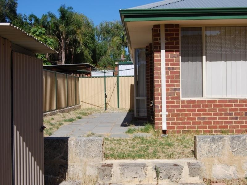 102A James Street, Gosnells WA 6110
