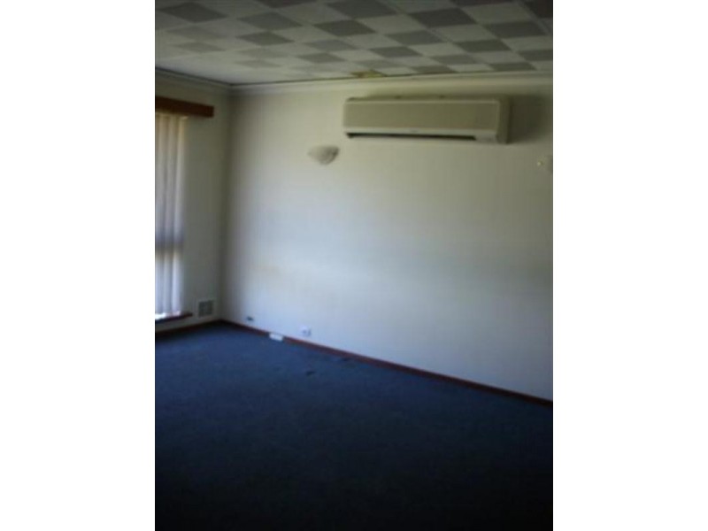 13 Danohill Street, Huntingdale WA 6110