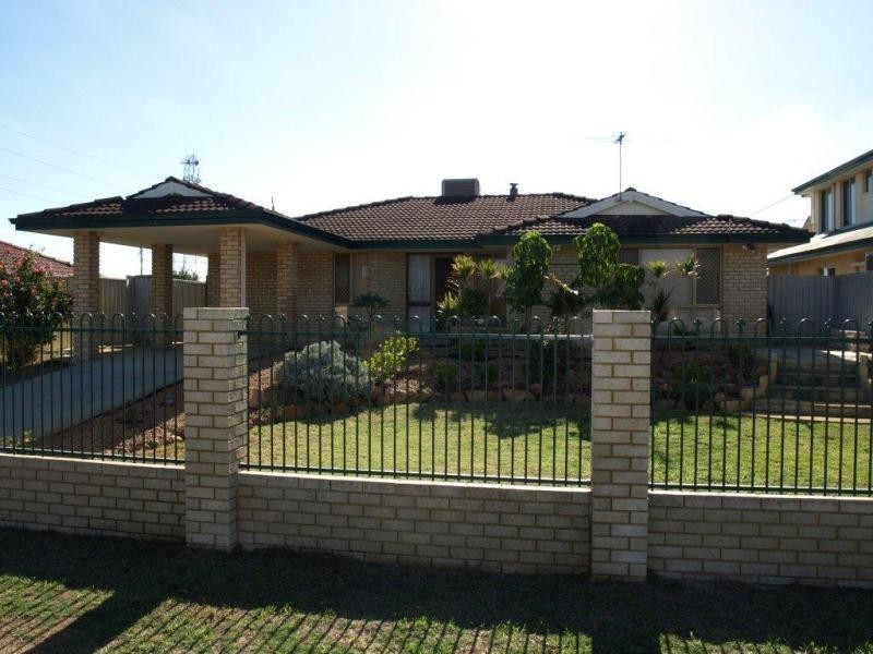 58 Station Street, Cannington WA 6107