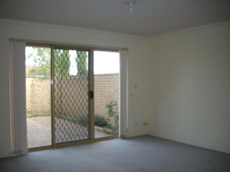 1/17 McMillan Street, Victoria Park WA 6100