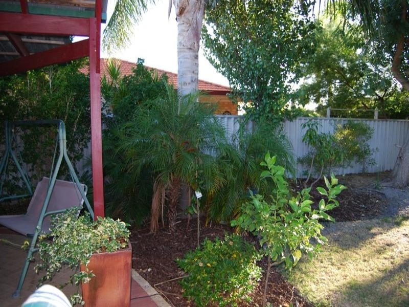 59 Flowerwood Way, Huntingdale WA 6110