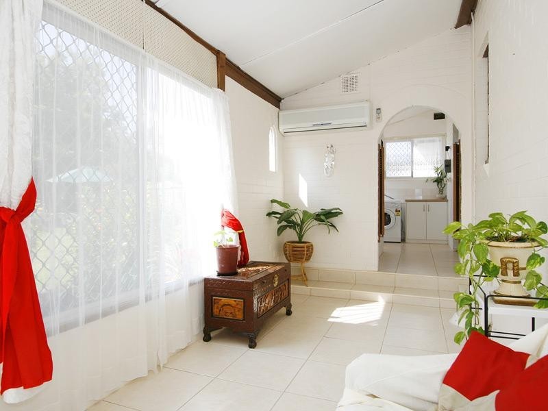 268 Spencer Road, Thornlie WA 6108