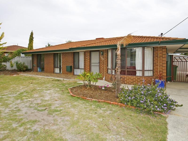 105 Ashburton Drive, Gosnells WA 6110