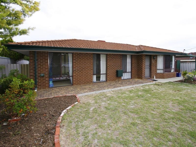 105 Ashburton Drive, Gosnells WA 6110