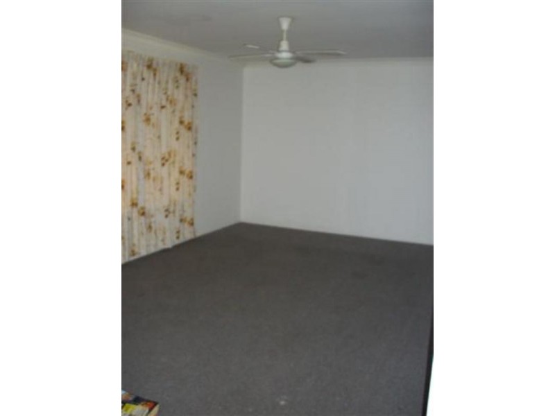 59 Hossack Avenue, Parkwood WA 6147