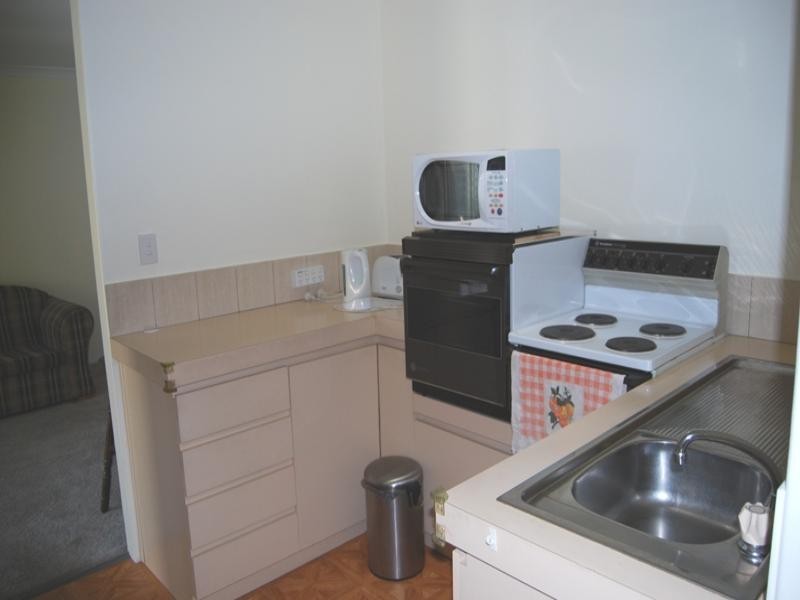 2/65 Wheatley Street, Gosnells WA 6110