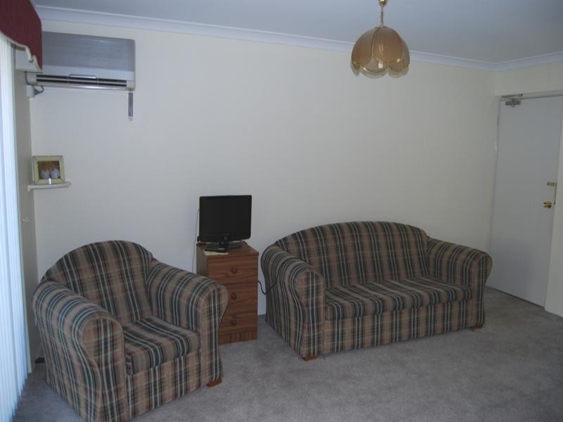 2/65 Wheatley Street, Gosnells WA 6110