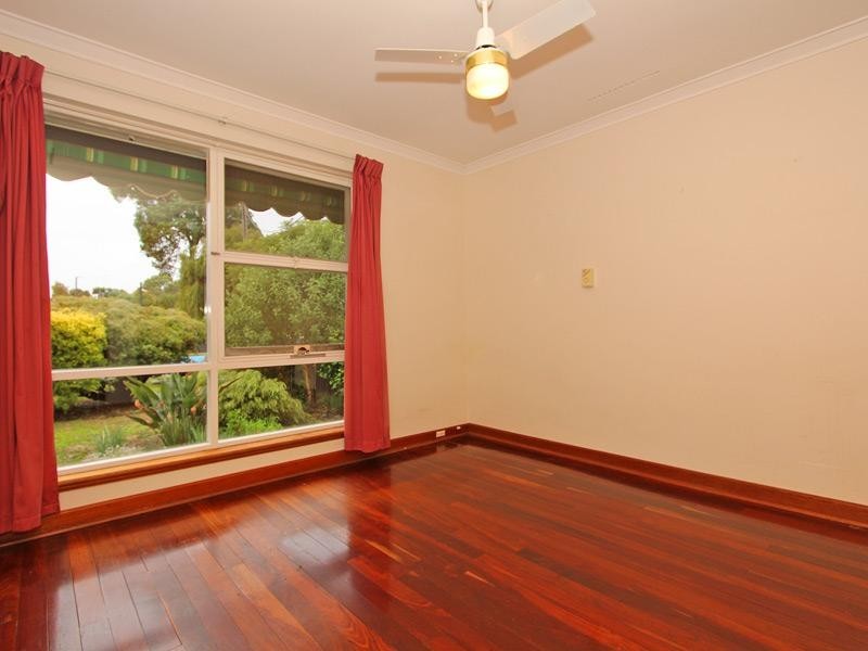 11 Norman Street, Gosnells WA 6110