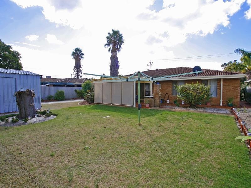 29 Ashburton Drive, Gosnells WA 6110