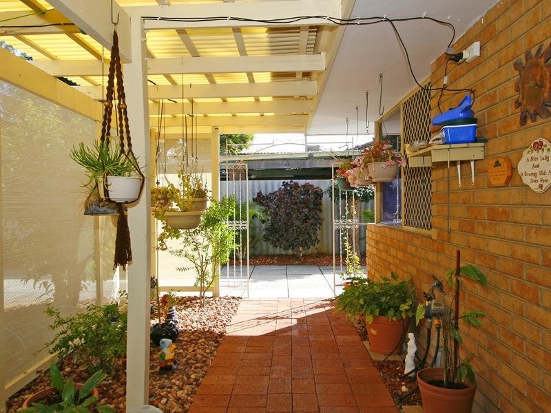 29 Ashburton Drive, Gosnells WA 6110