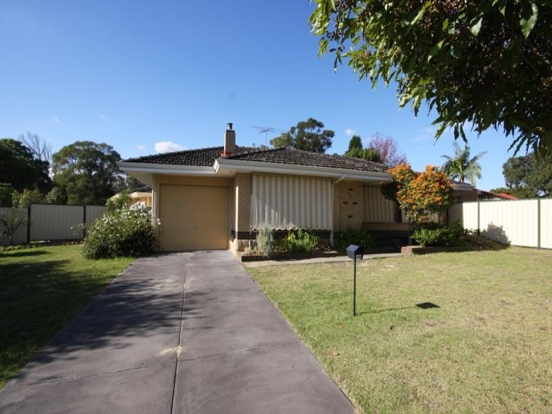 2 Rex Street, Gosnells WA 6110