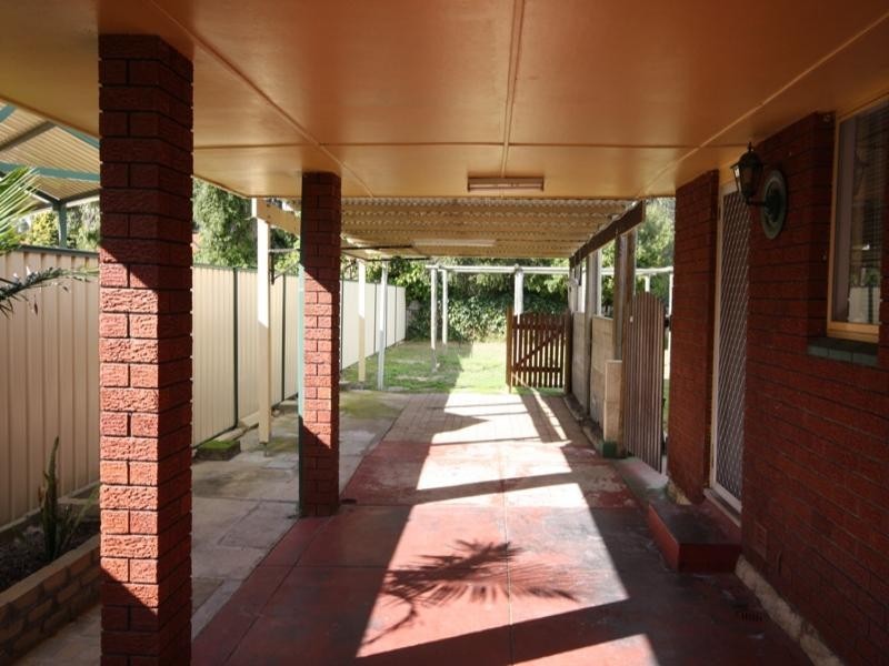 9 Trent Street, Gosnells WA 6110