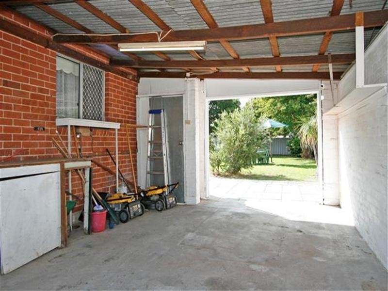 268 Spencer Road, Thornlie WA 6108