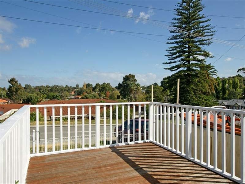 25 Newton Street, Bayswater WA 6053