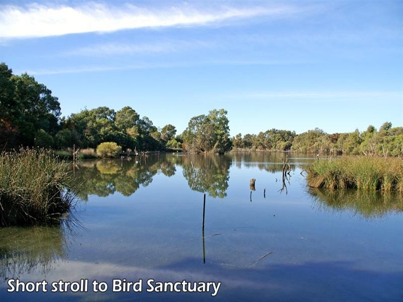 25 Newton Street, Bayswater WA 6053