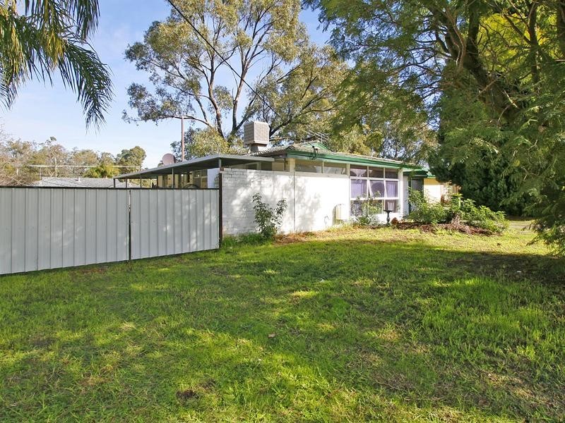 7 Oscar Street, Armadale WA 6112