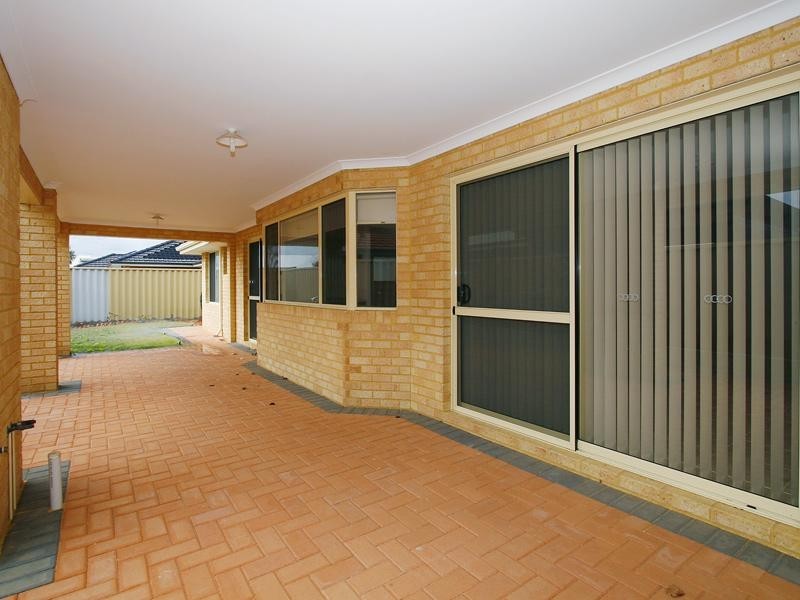 113 Aurora Drive, Atwell WA 6164