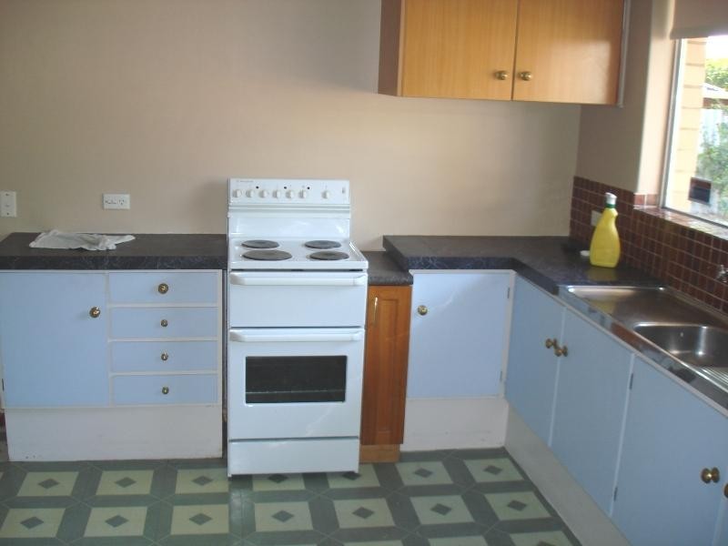 91 Berehaven Avenue, Thornlie WA 6108