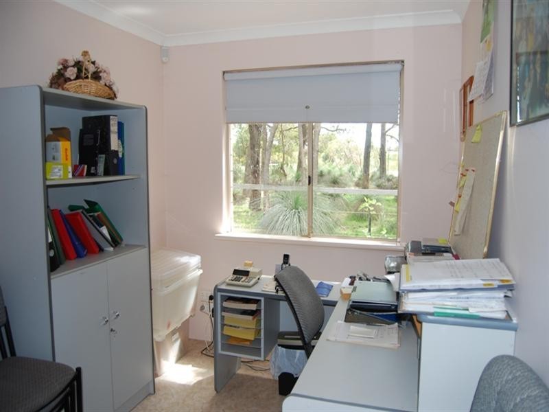 24 Gertrude Avenue, Champion Lakes WA 6111