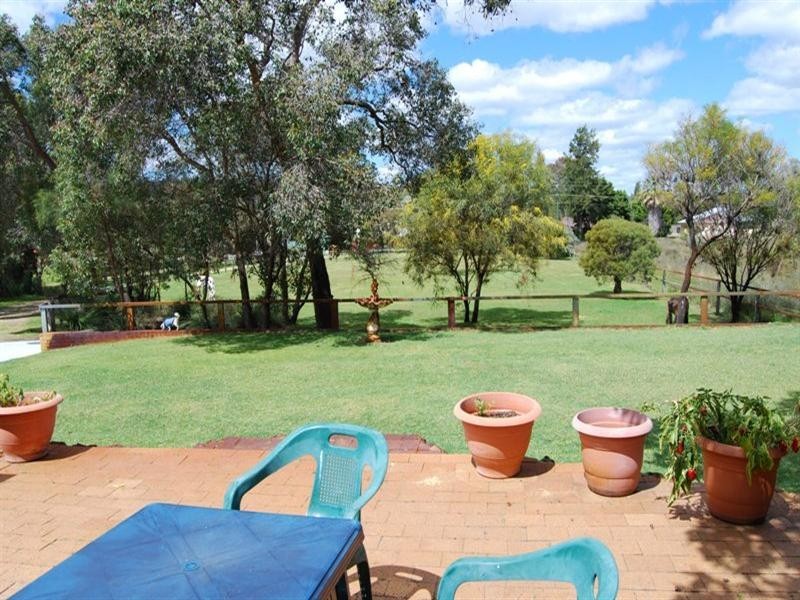 24 Gertrude Avenue, Champion Lakes WA 6111