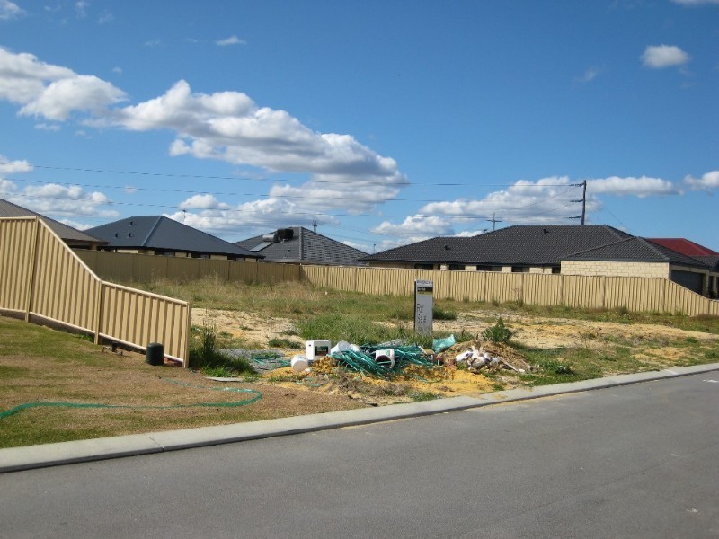 13 Newell Loop, Gosnells WA 6110