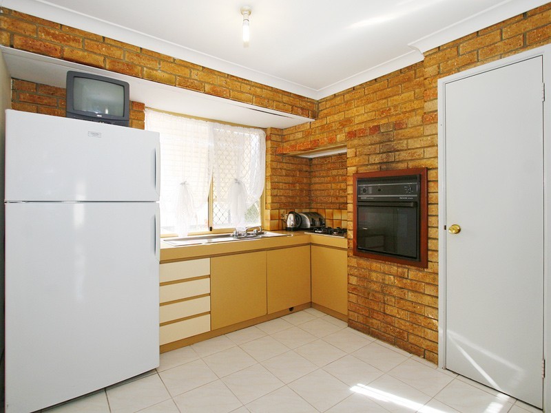 13 Wedgetail Court, Brookdale WA 6112