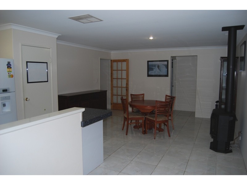 93 Homestead Road, Gosnells WA 6110