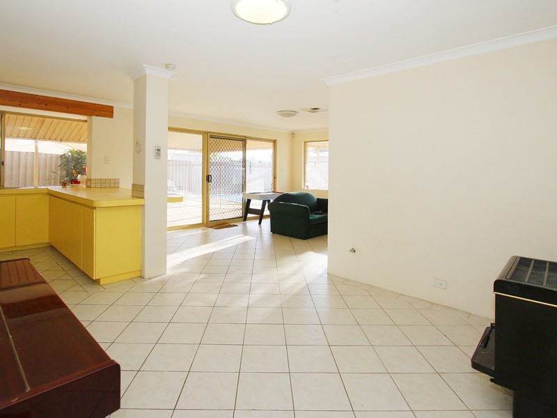 31 Sayer Crescent, Gosnells WA 6110