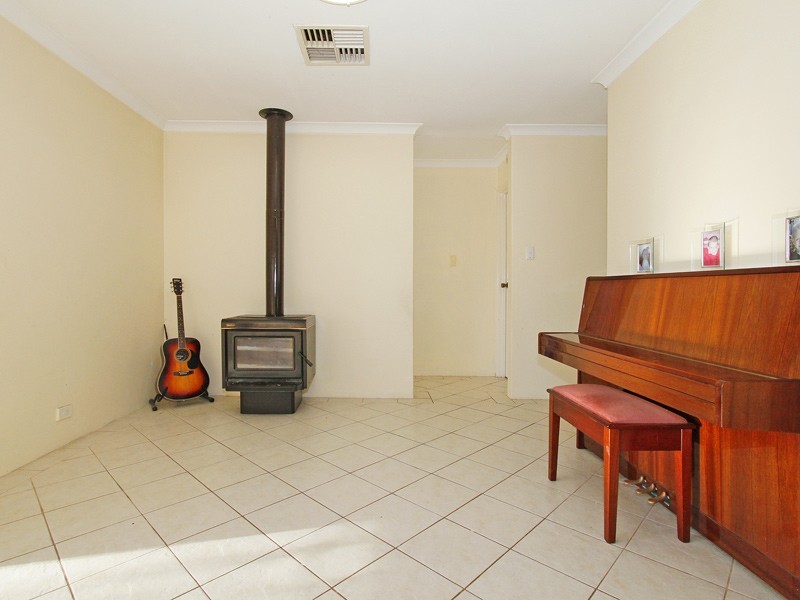 31 Sayer Crescent, Gosnells WA 6110