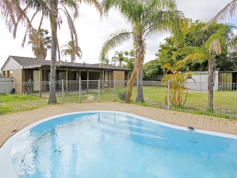 120 Southern River Road, Gosnells WA 6110